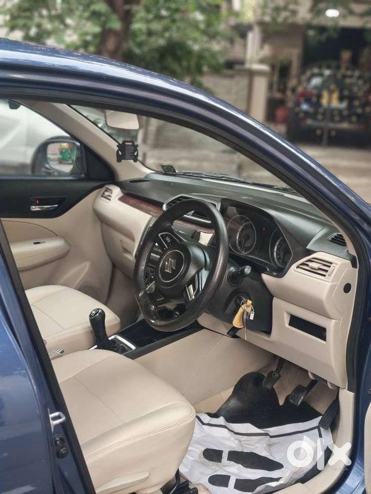 Maruti Suzuki Swift Dzire 1.2 Vxi Bsiv, 2017, Petrol