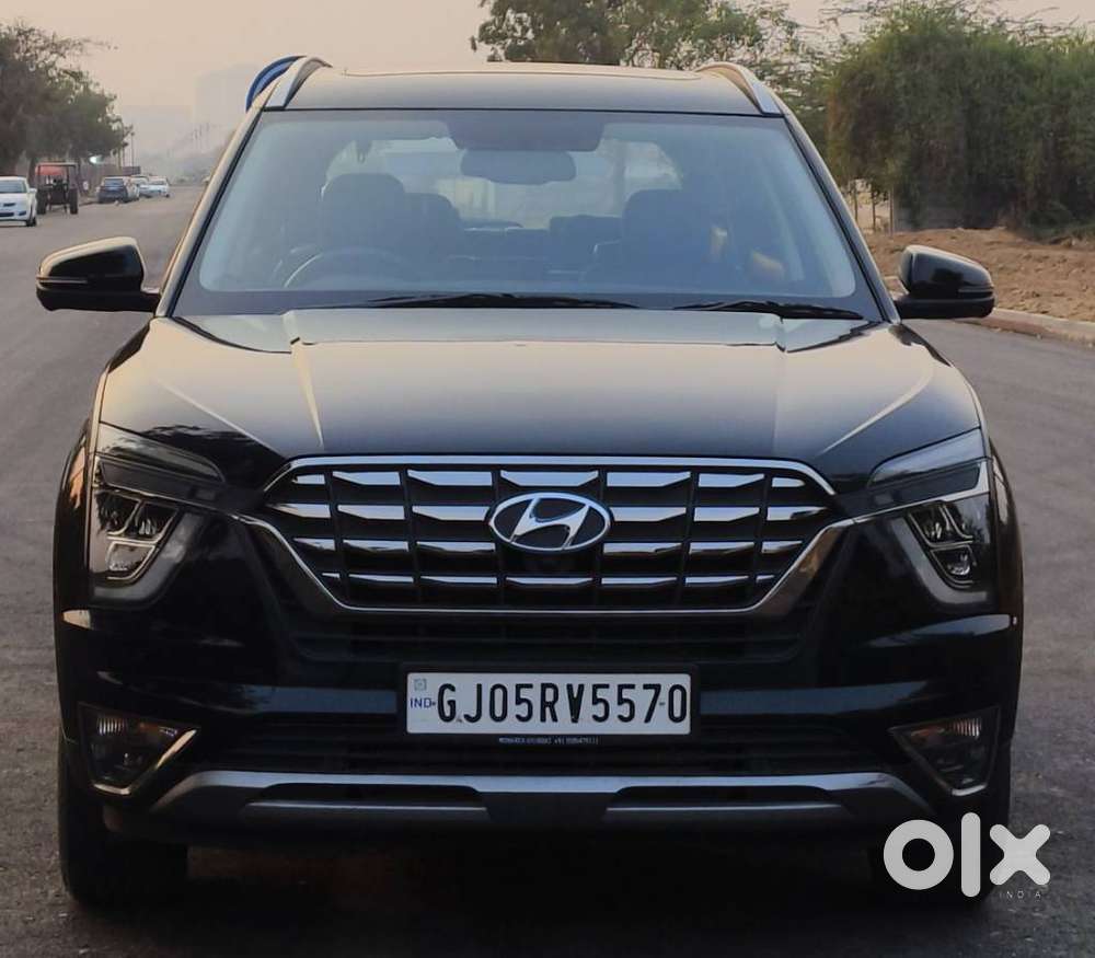 Hyundai Alcazar 2.0 Signature (o) Petrol At 7 Str, 2023, Petrol