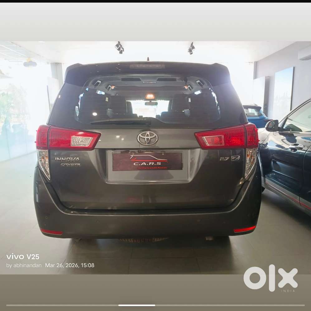 Toyota Innova Crysta 2022