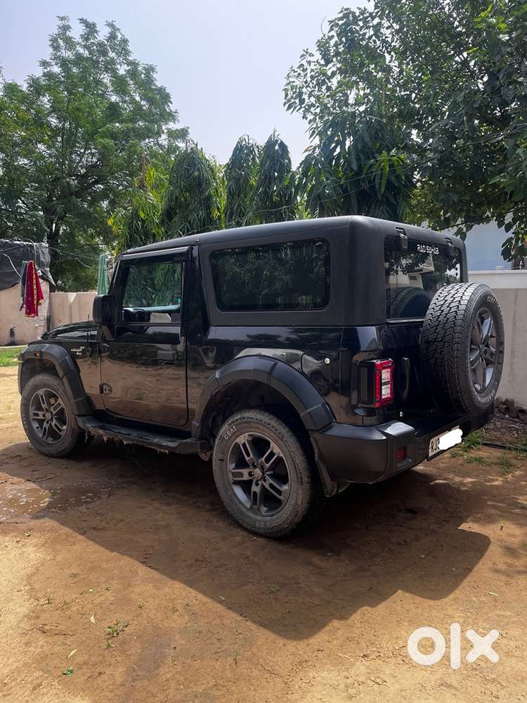Mahindra Thar Petrol 2023