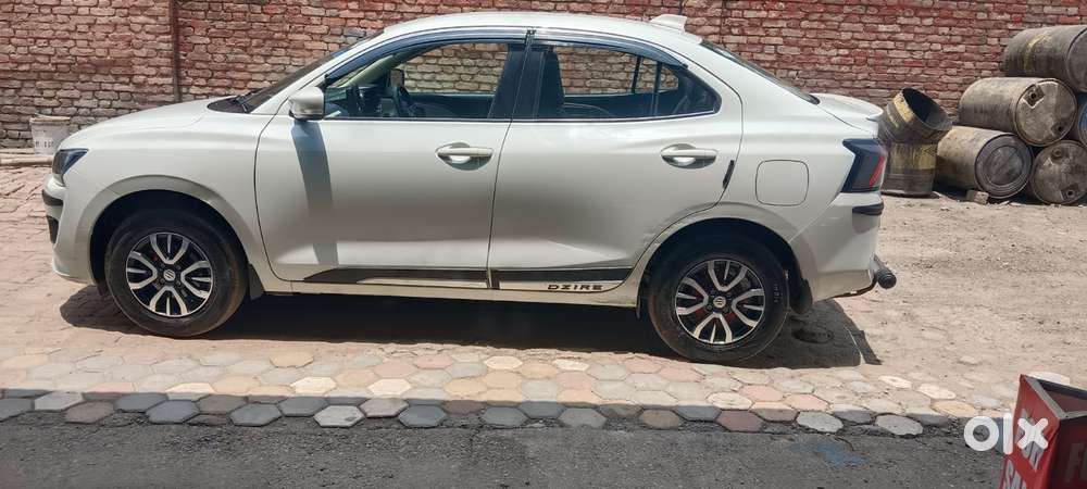 Maruti Suzuki Swift Dzire Vxi Regal Limited Edition Mt, 2025, Cng & ..