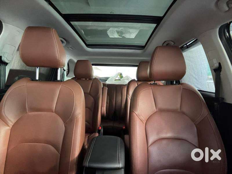 Mg Hector Plus 1.5 Hybrid Sharp Turbo 6 Str, 2022, Petrol