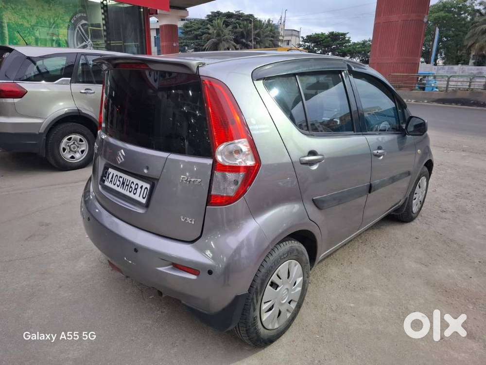 Maruti Suzuki Ritz Vxi, 2010, Petrol