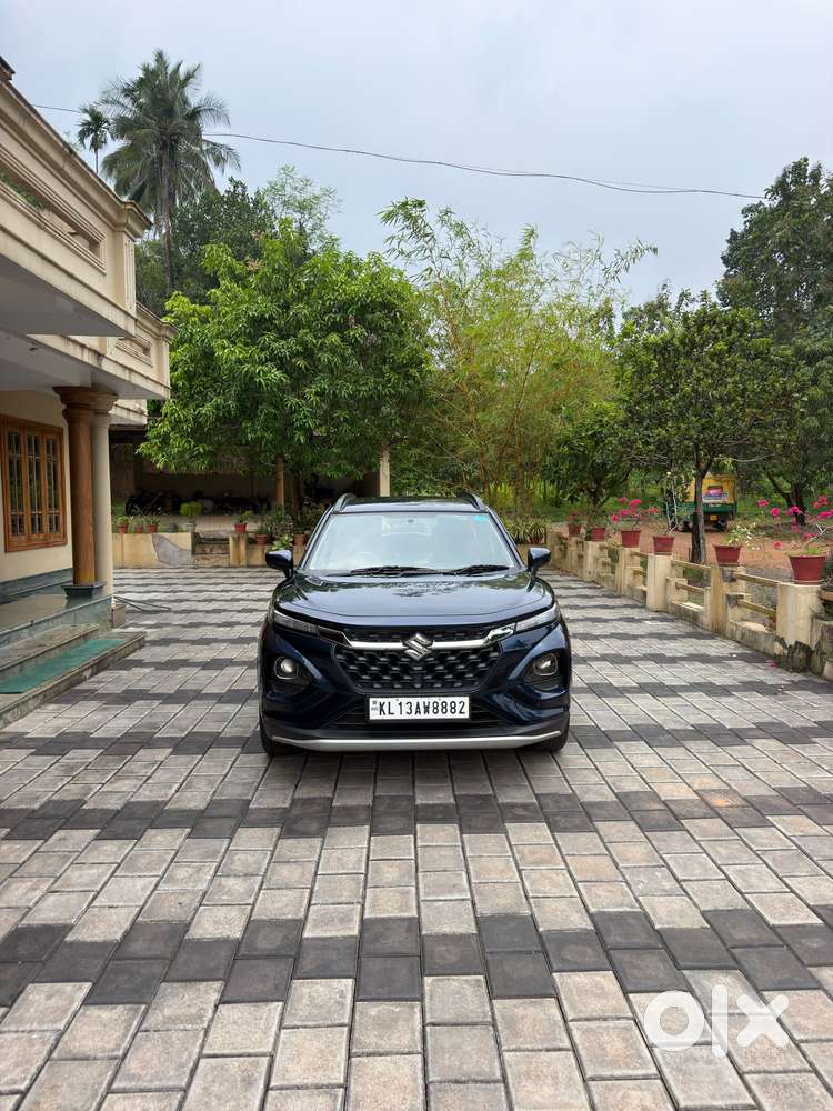 Maruti Suzuki Fronx Sigma 1.2l Mt, 2023, Petrol
