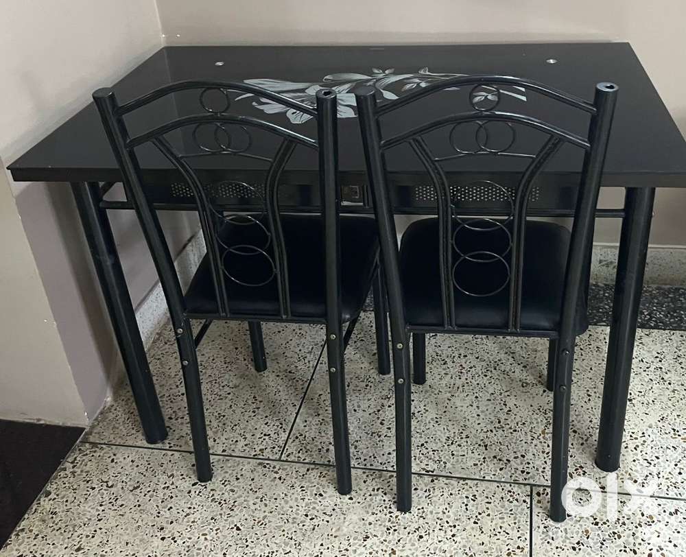 Dining table with 4 chairs