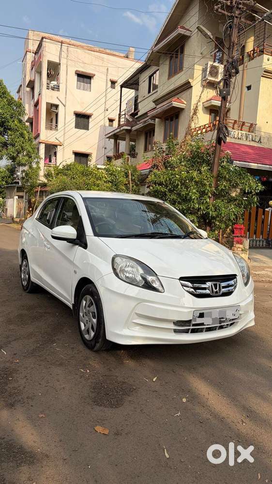 Honda Amaze, 2015, Petrol