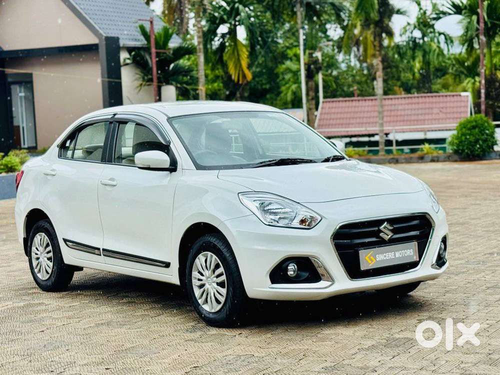Maruti Suzuki Swift Dzire 1.2 Vxi Bsiv, 2022, Petrol