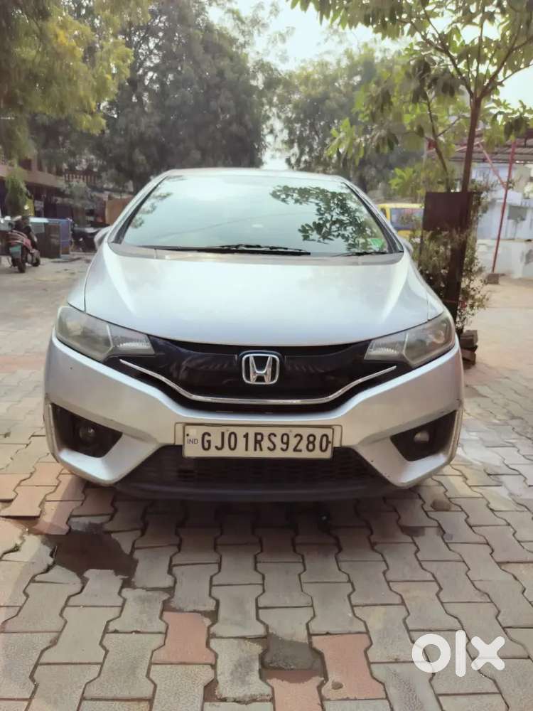 Honda Jazz 2016 Petrol Well Maintained