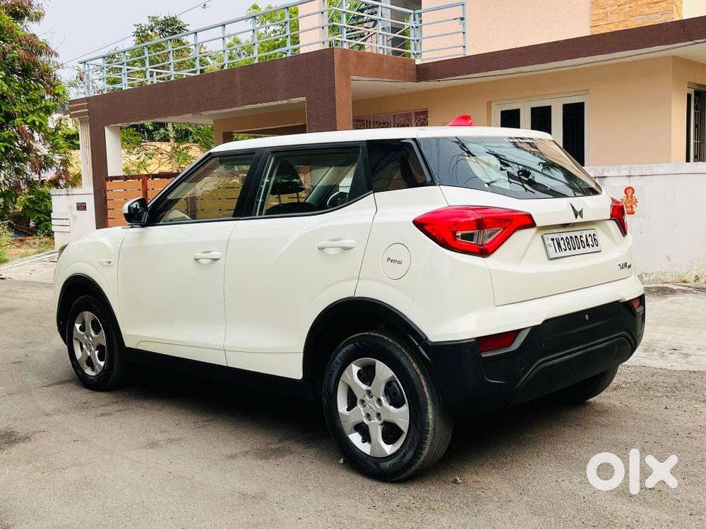 Mahindra Xuv300 W4, 2023, Petrol