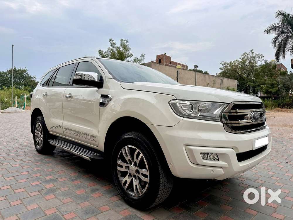 Ford Endeavour 3.2 Titanium 4x4 At, 2017, Diesel
