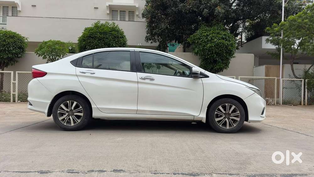 Honda City 1.5 V Cvt I-vtec Mt, 2018, Petrol