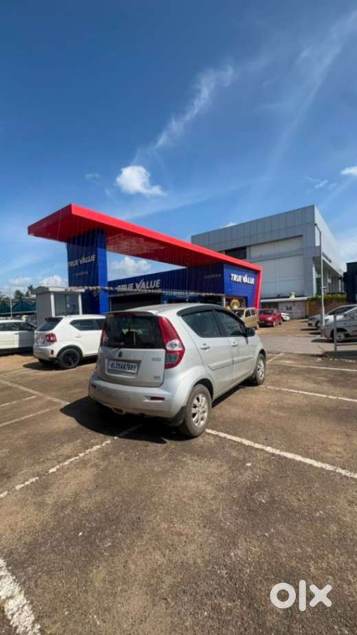 Maruti Suzuki Ritz Zxi, 2010, Petrol