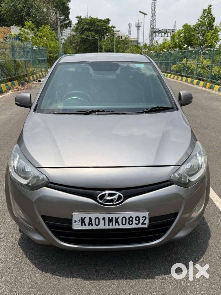 Hyundai I20 Sportz 1.2 Bs-iv, 2013, Petrol
