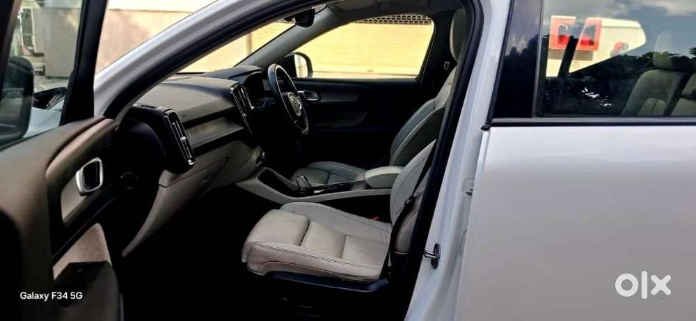 Volvo Xc40 D4 R-design, 2022, Petrol