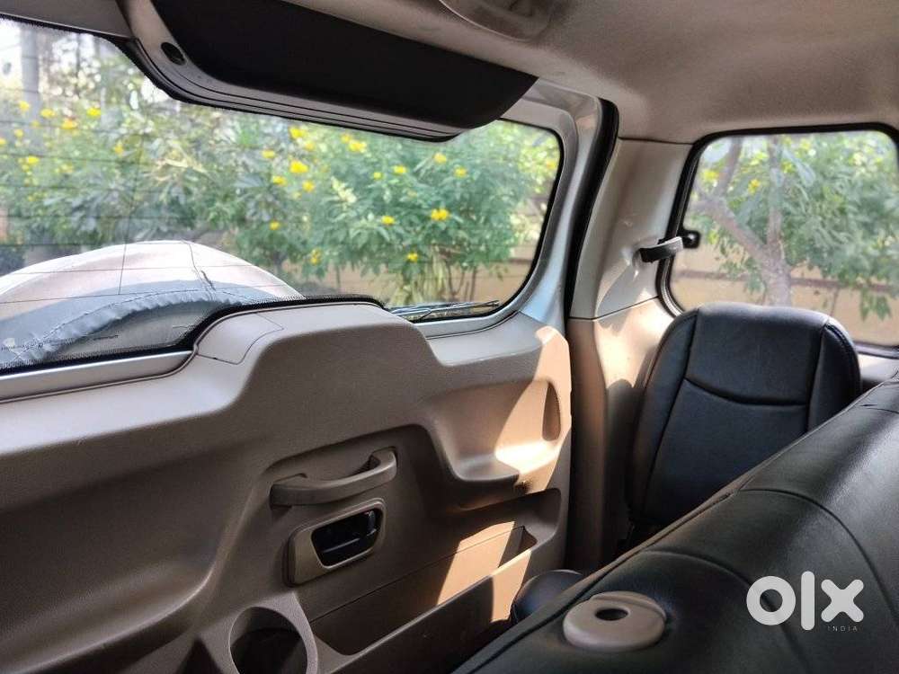 Mahindra Tuv 300 Mhawk100 T8, 2017, Diesel