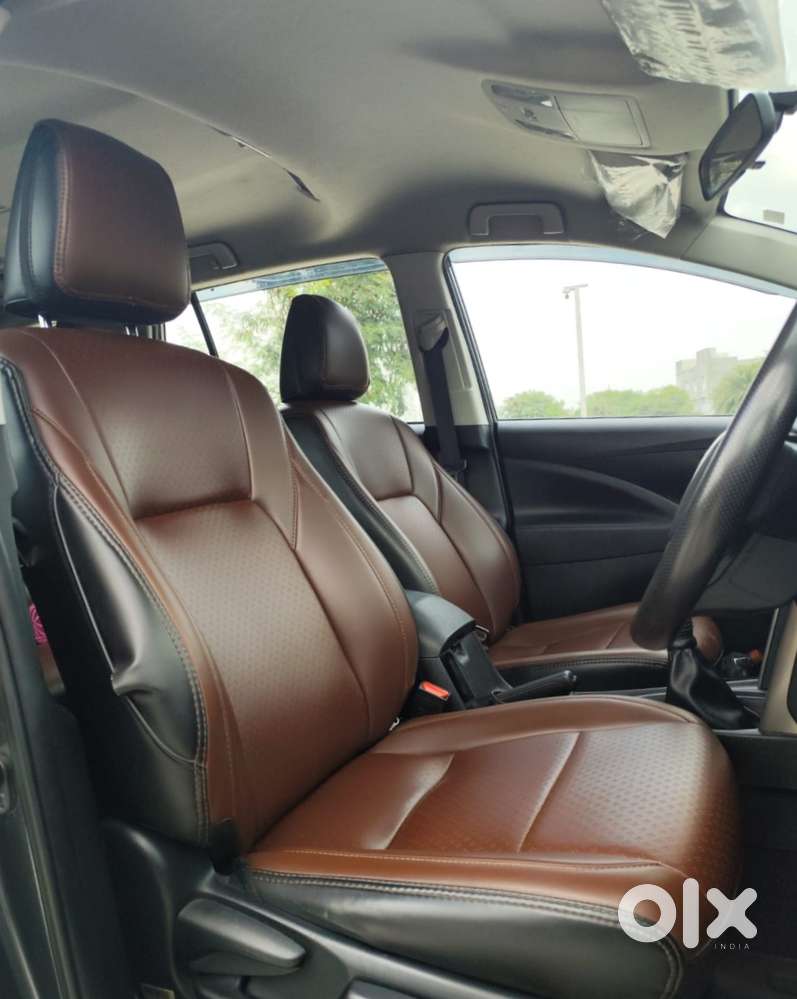 Toyota Innova Crysta 2.4 G Mt 8s, 2022, Diesel