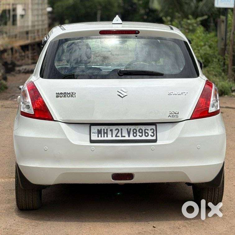 Maruti Suzuki Swift Zxi, 2015, Petrol