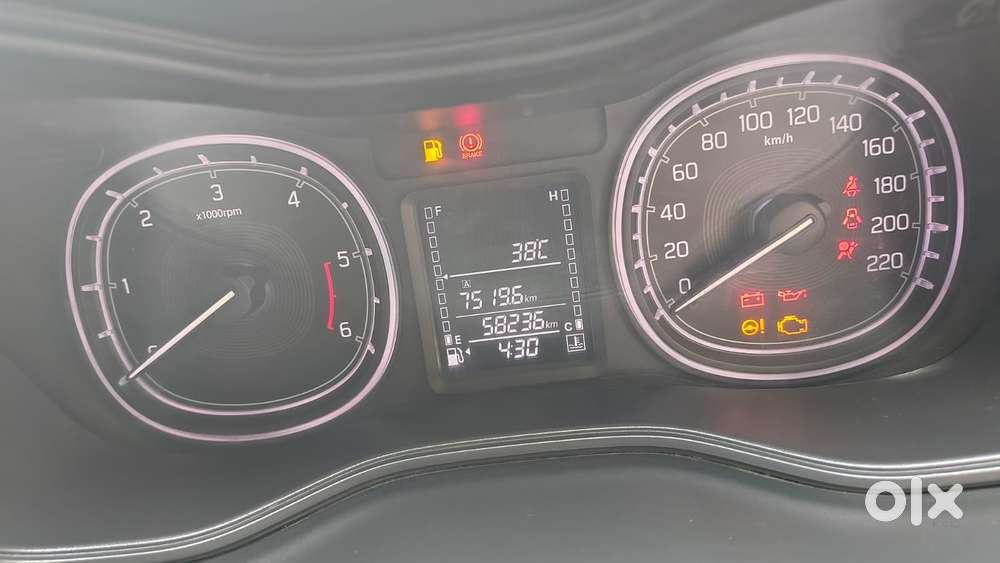 Maruti Suzuki Vitara Brezza Zdi, 2017, Diesel