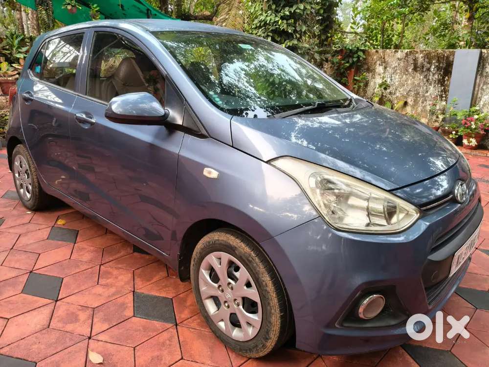 Hyundai Grand I10 2015 Petrol 42500 Km Driven