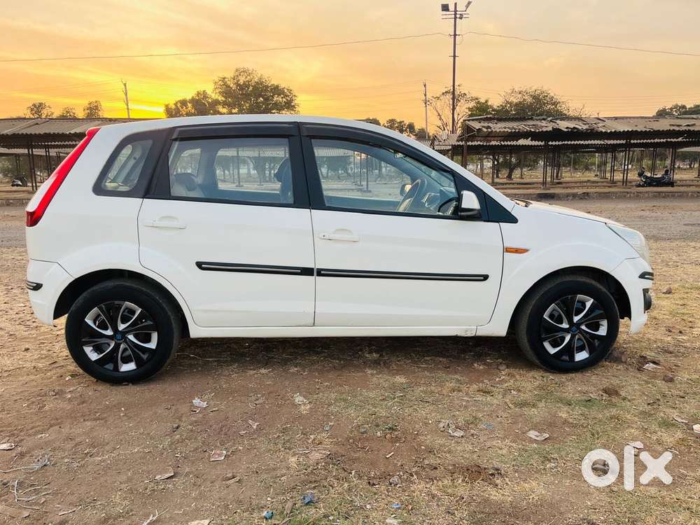 Ford Figo 2010-2012 Diesel Lxi, 2011, Diesel