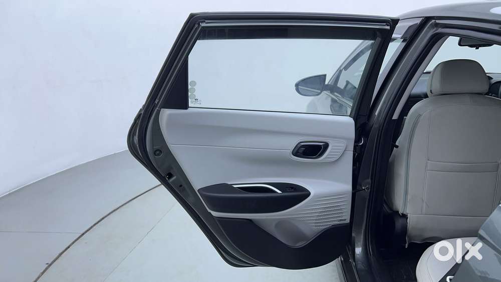 Hyundai New I20 1.2 Asta (o) Ivt, 2024, Petrol