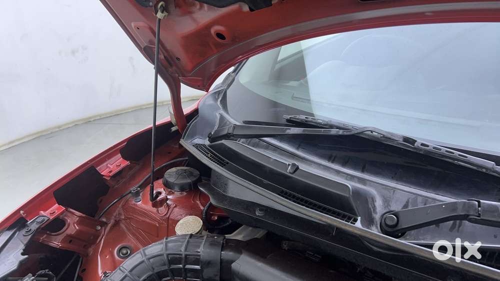 Maruti Suzuki Swift Amt Vvt Vxi, 2021, Petrol