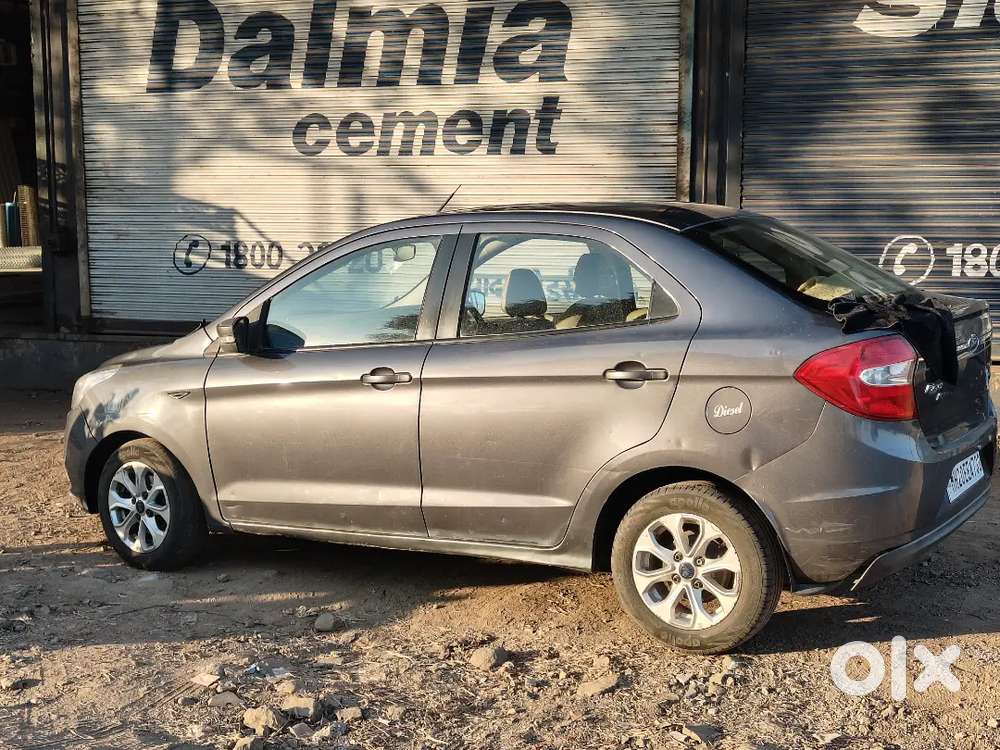 Ford Aspire Titanium 2017