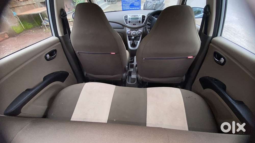 Hyundai I10 Sportz, 2017, Petrol