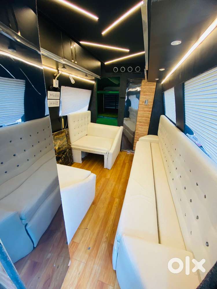 Force Motors Trax Cruiser 12 Str Ac, 2011, Diesel