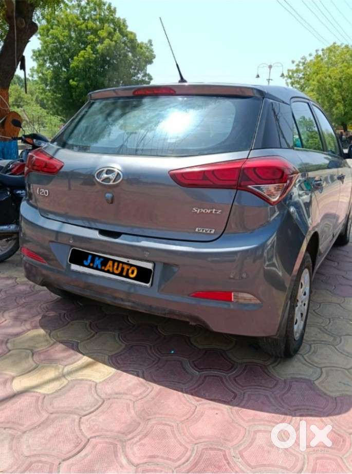 Hyundai I20 Petrol Spotz, 2017, Petrol