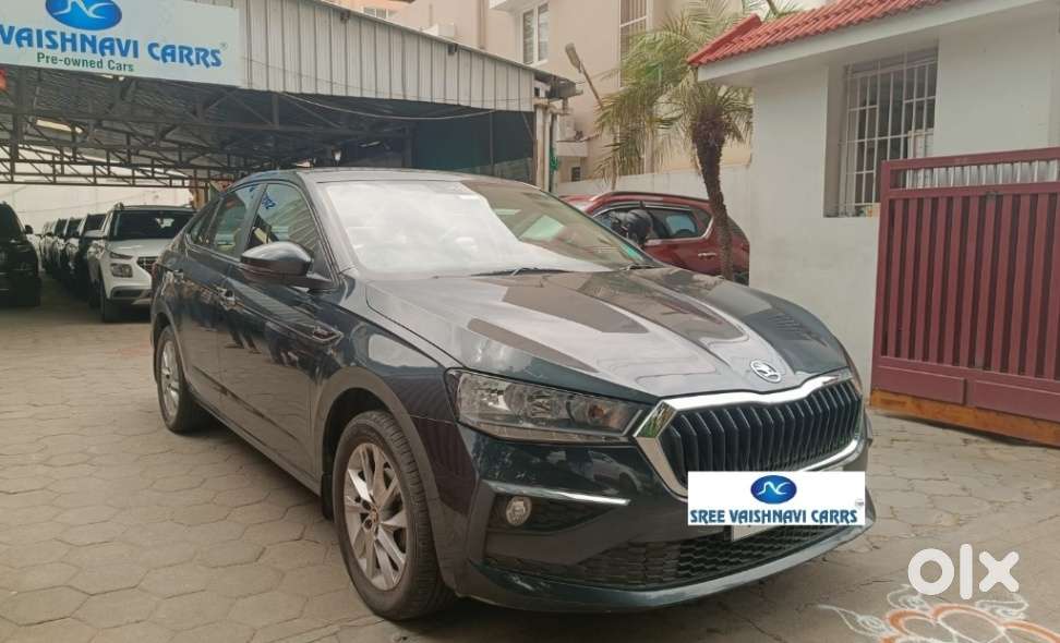 Skoda Slavia Ambition 1.0l Tsi Mt, 2022, Petrol