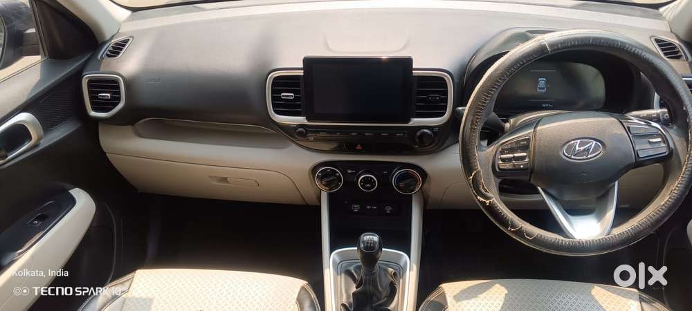 Hyundai Venue 1.2 S Plus, 2022, Petrol