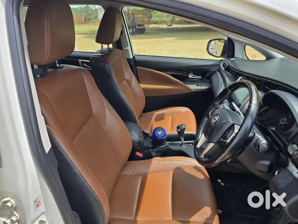 Toyota Innova Crysta 2.8 Zx At  2017  Diesel  7-seater