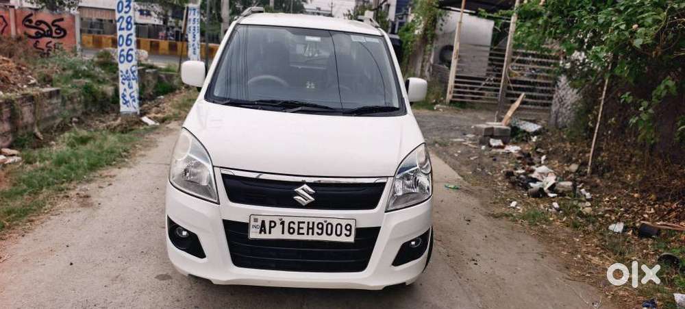Maruti Suzuki Wagon R 1.0 Vxi Plus Amt, 2017, Petrol
