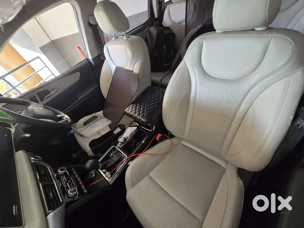 Mahindra Xuv700 2024 Petrol Well Maintained