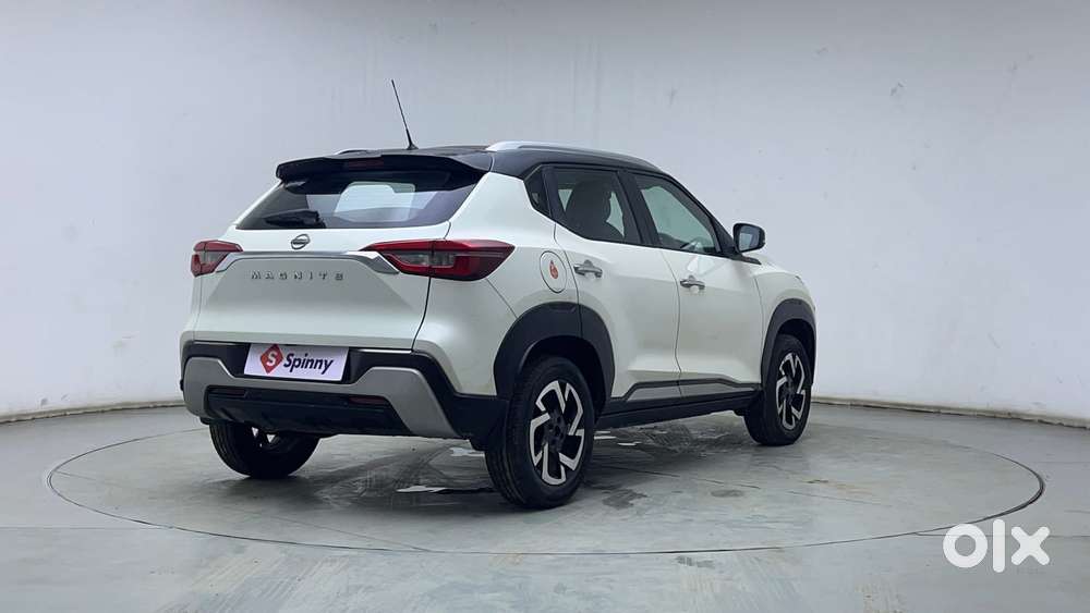 Nissan Magnite 1.0 Xv Dual Tone, 2021, Petrol