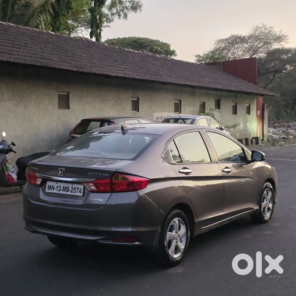 Honda City V 2015 Diesel Top Model.