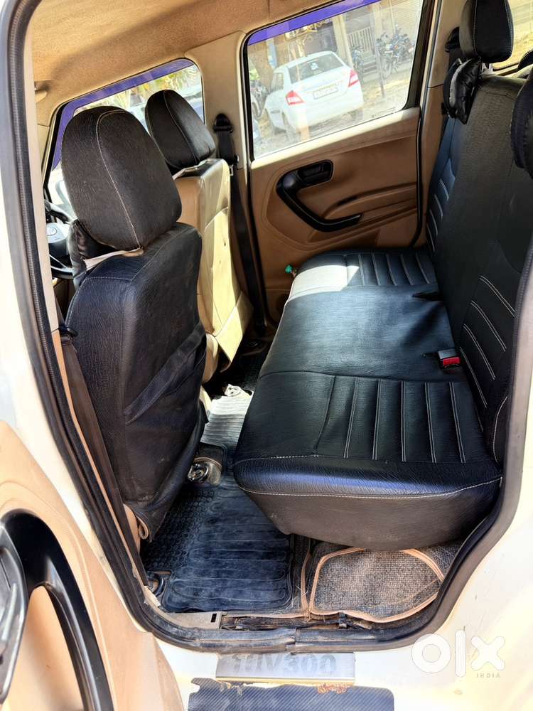 Mahindra Tuv 300 2018 Diesel Well Maintained