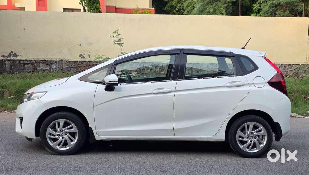 Honda Jazz 1.5 V I Dtec, 2017, Petrol