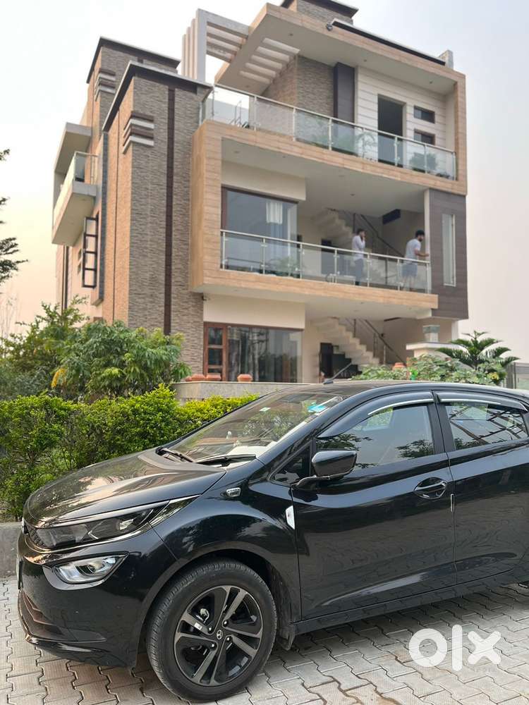 Tata Altroz Petrol 2022