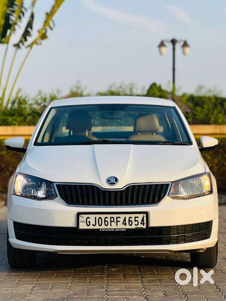 Skoda Rapid 1.0 Tsi Active, 2021