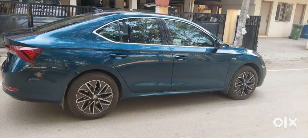 2022 Skoda Octavia 2.0 Tsi  Only 14k Km  Blue  Showroom Condition
