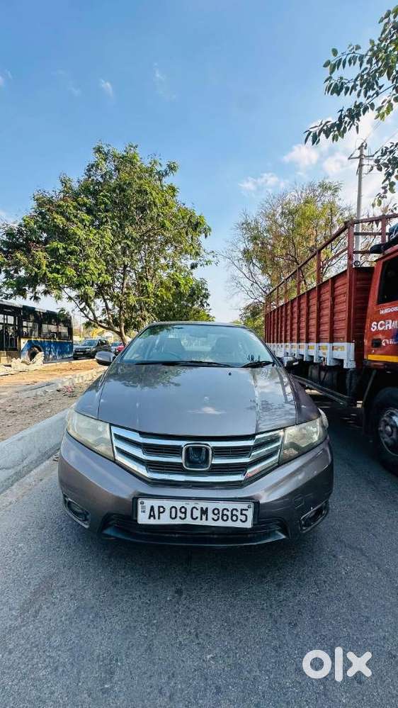 Honda City 2014-2015 V At, 2012, Petrol