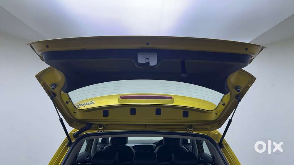 Volkswagen Taigun Topline 1.0 Tsi At (electric Seats), 2021, Petrol