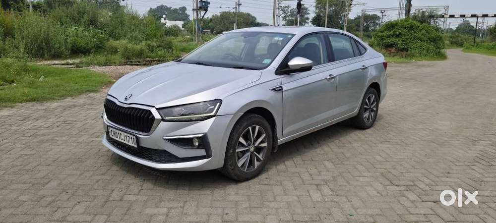 Skoda Slavia 1.0 Tsi Style, 2022, Petrol