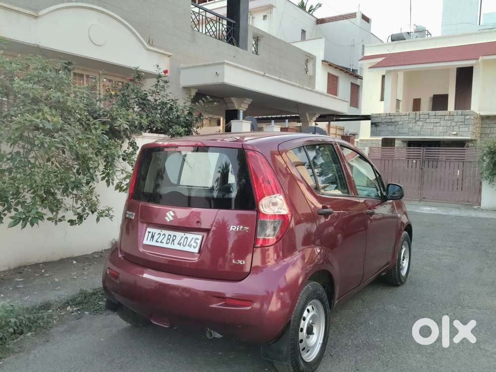 Maruti Suzuki Ritz Lxi, 2010, Petrol
