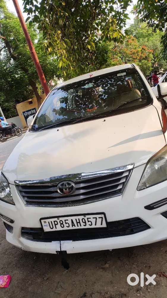 Toyota Innova G4 डीज़ल 2013 7 Str