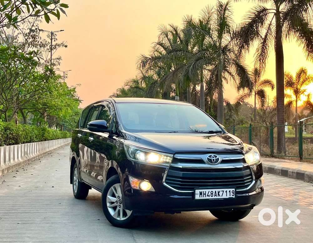 Toyota Innova Crysta 2.4 Vx Mt 8s, 2016, Diesel