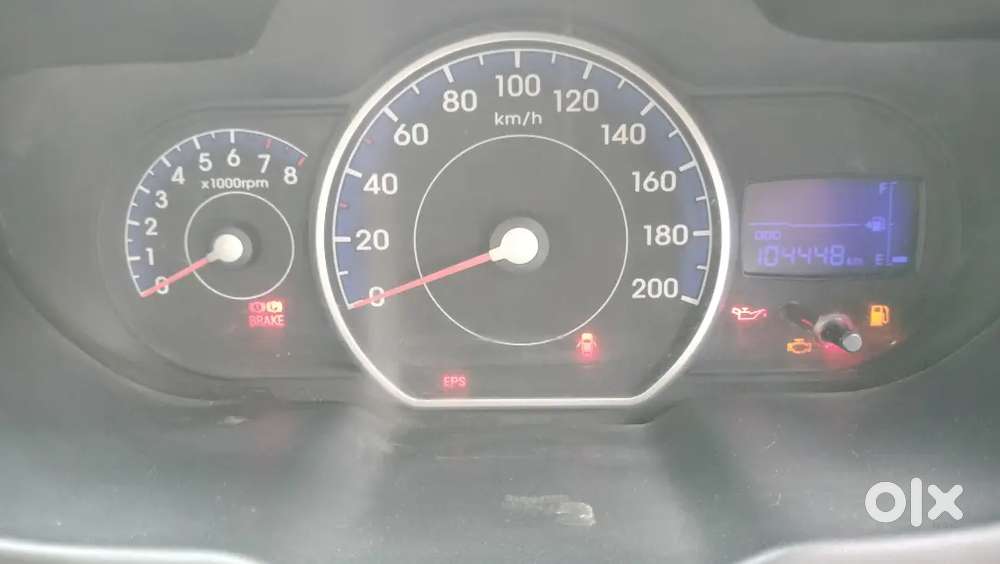 Hyundai I10 Sportz 2012