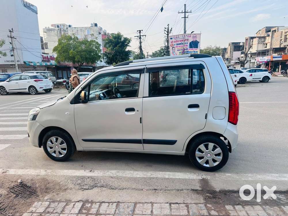 Maruti Suzuki Wagon R Lxi, 2012, Petrol